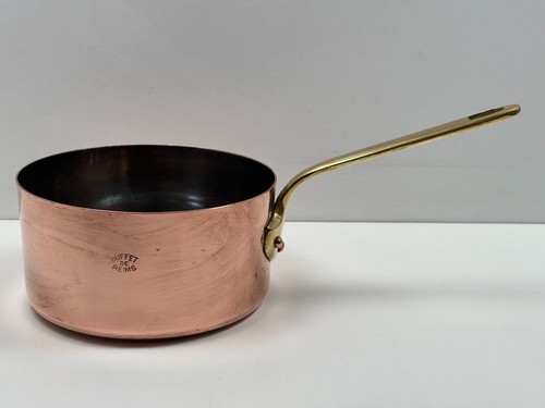 Casserole cuivre signée - en,