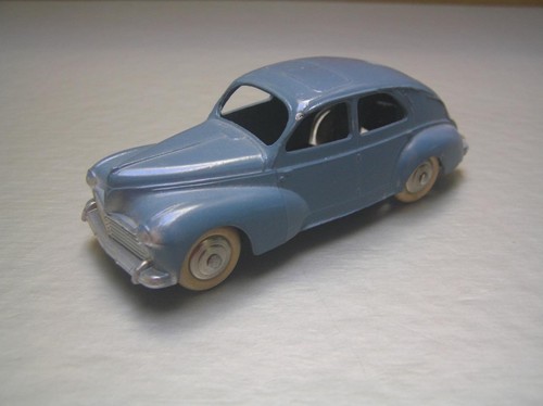 French dinky 24r peugeot 203 - 24r,