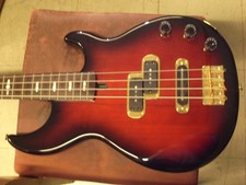 [YAMAHA] Guitare basse