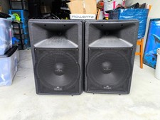 Une paire d'enceinte Malone de