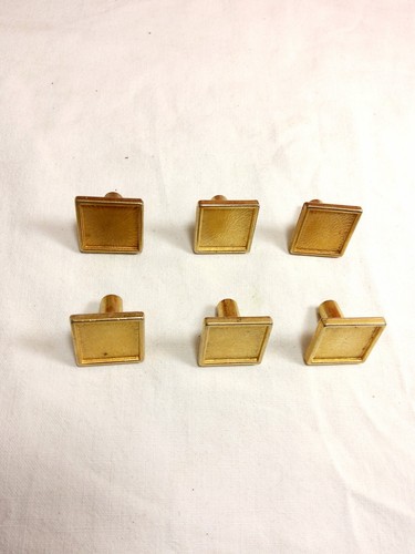 Lot boutons tiroir meuble - 6,