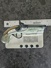 Ceramic Ashtray Derringer