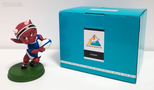 Figurine statuette collection - statuette,