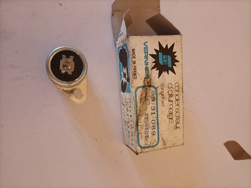 Condensateur neuf epoque - neuf,