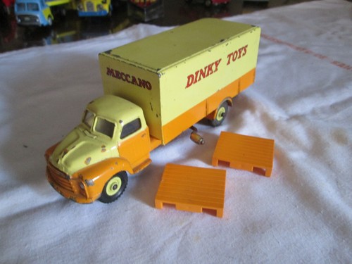 Dinky toys 930 bedford - , jetka