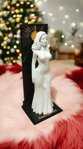 Statue dalida 25cm avec son - avec,