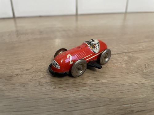 Voiture course petit - de,