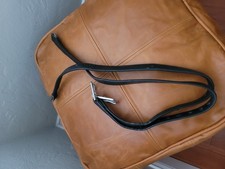 Devoucoux Makila Monoflap Dressage Stirrup Leathers.  Black.