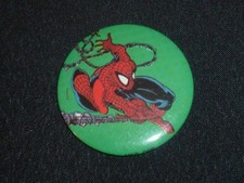 RARE BADGE DE SPIDERMAN EPOQUE