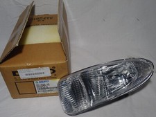 DEPO 333-2010L-US phare antibrouillard gauche CHRYSLER VOYAGEUR 2001-2004