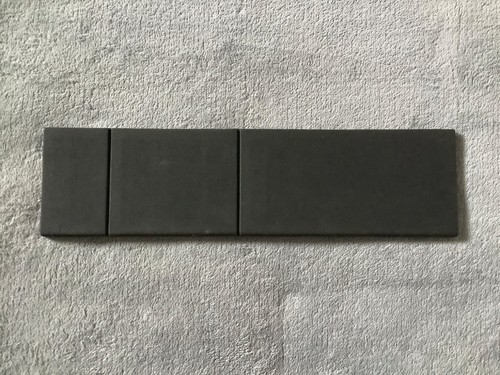 Cache haut parleur bang - tv,