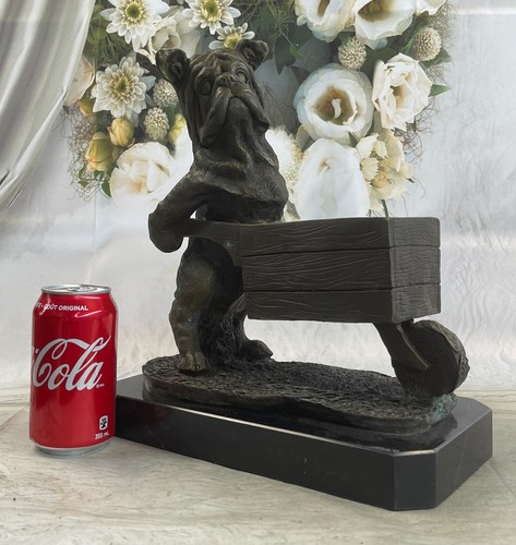Sculpture statue figure - figure, en