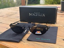 LUNETTES MATRIX : NEW TRINITY