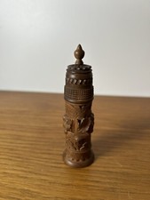 ÉTUI A AIGUILLES BOIS SCULPTÉ COUSETTE ART POPULAIRE