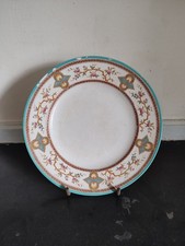 Assiette en faïence anglaise