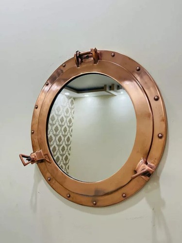 Ancien miroir fenêtre bateau