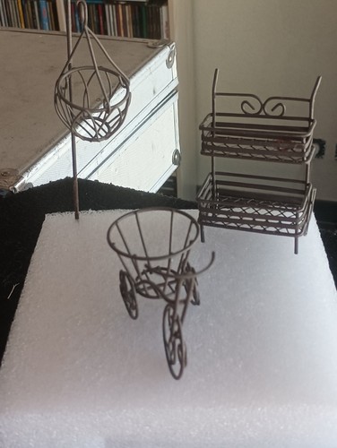 Mobilier miniature métal - , 1/12