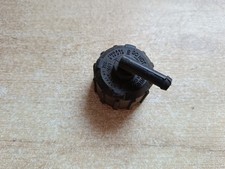 Un Bouchon de radiateur Rieju