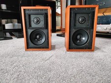 ROGERS LS3/5A LS3 5A 11 OHM BBC PAIR OF BOOKSHELF SPEAKERS