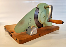 Ancien Trancheuse Brunner