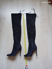 Bottes cuissardes noires femme sexy érotique façon daim