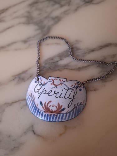Petite plaque emaillee - plaque, pour