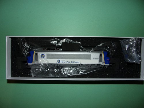 Models locomotive - ls,