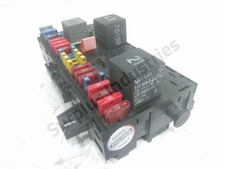 BOITE A FUSIBLES HABITACLE