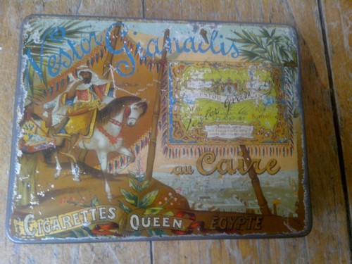 Ancienne boite tole nestor - ancienne,