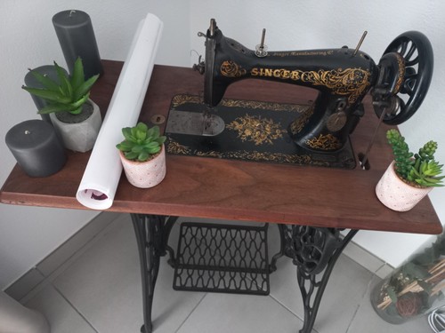 Ancienne machine coudre - ancienne,