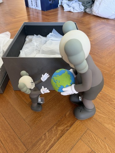 Kaws the promise brown 2022 - promise,