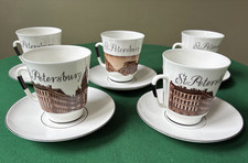 Lot de 5 tasses et sous tasses