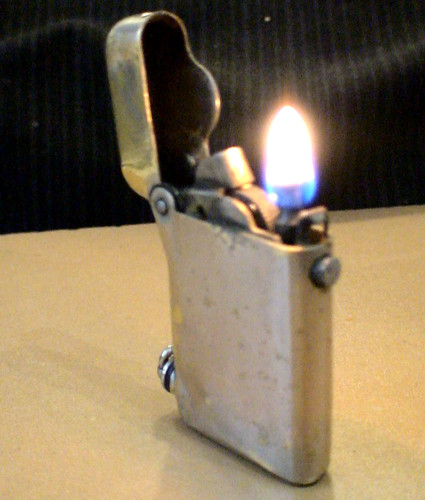 Briquet ancien thorens - briquet,