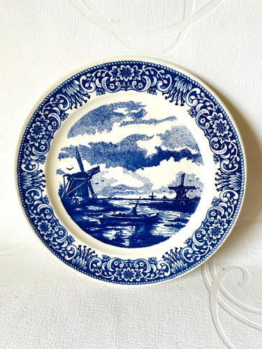 Assiette en faïence - assiette,