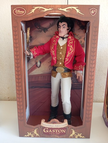 Disney store poupée - , gaston