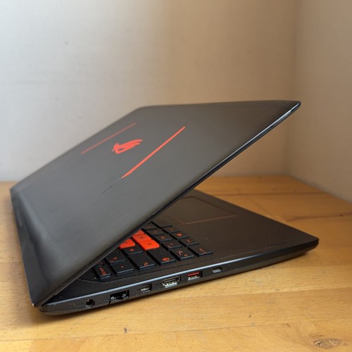Portable asus rog g502v - rog,