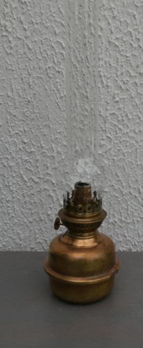 Lampe petrole ancienne en - a,
