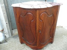 Encoignure 18ème, XVIII