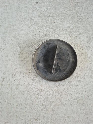 Cache pare boue avant gauche - cache,
