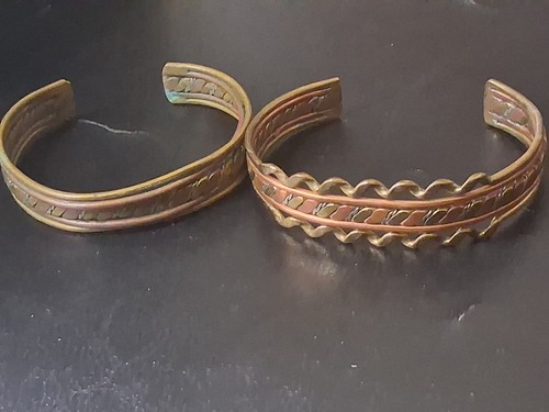 Lot bracelets joncs - de,