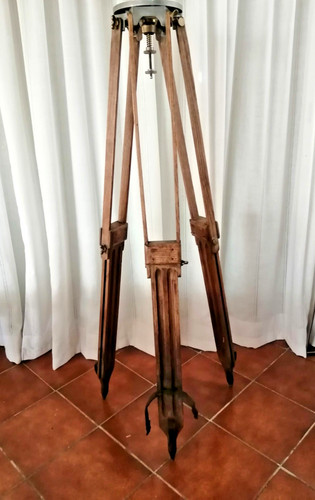 Ancien trèpied - ancien, de