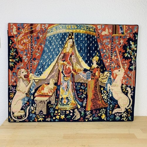 Tapisserie dame la - à,