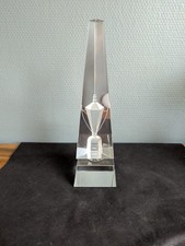 Sculpture cristal obélisque