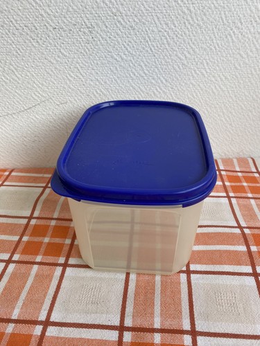 Ancienne boîte tupperware - ancienne,