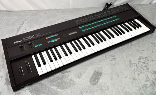 Yamaha dx7 synthétiseur - dx7, fm