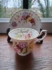 BELLE TASSE A THE avec sous