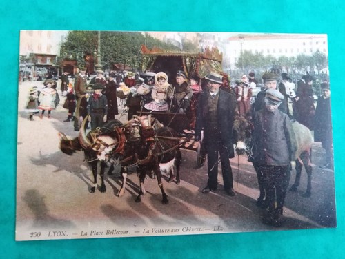 Cpa lyon voiture - ll,