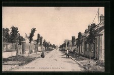 Old postcard Clévilliers, Avenue de la Gare et la Poste 1910 