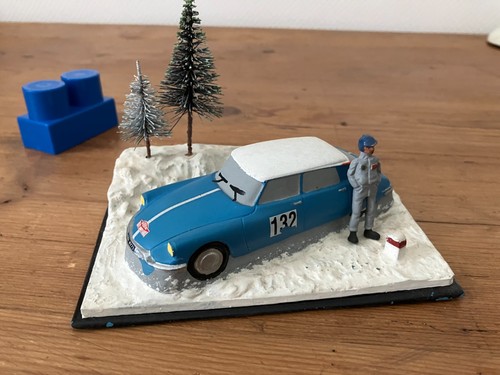 Diorama citroen monte carlo - citroen, ds