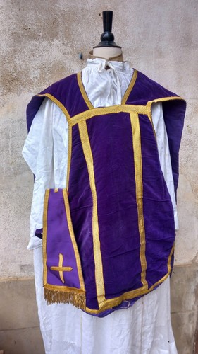 Chasuble prêtre vêtement - chasuble,